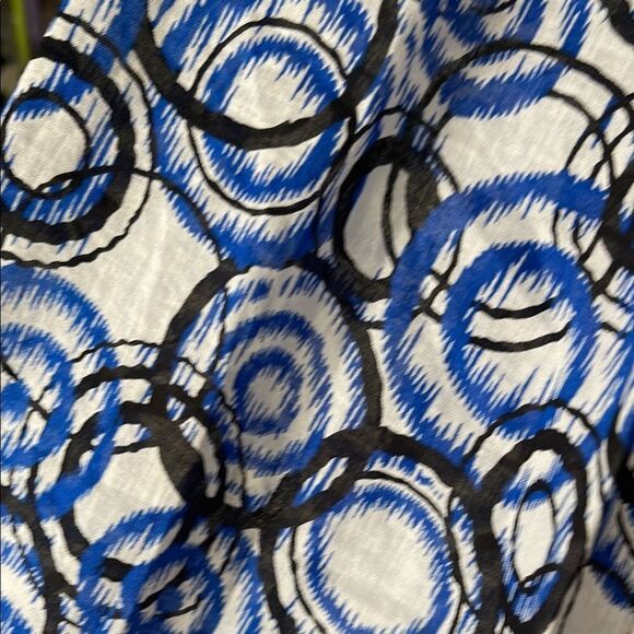 Blue Patterned Women's Top - Picture 4 of 7